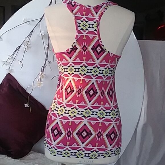 Aztec Pattern Soft Tank Top Racer Back Size Medium - Picture 4 of 6